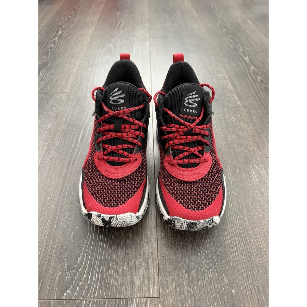 Under Armour Curry 3Z 25 SDE Youth 4 Red Black Basketball Shoes